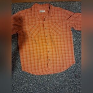 Orvis Men's Short Sleeve Shirt Extra Large, Red/Orange Plaid, Button-Down